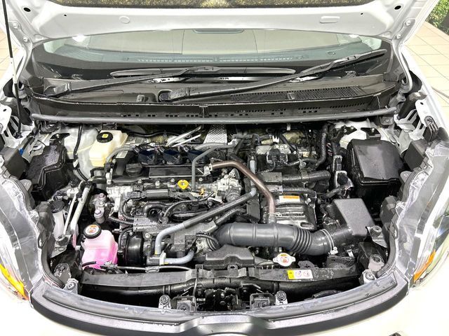 TOYOTA SIENTA HYBRID 2025 Image 31