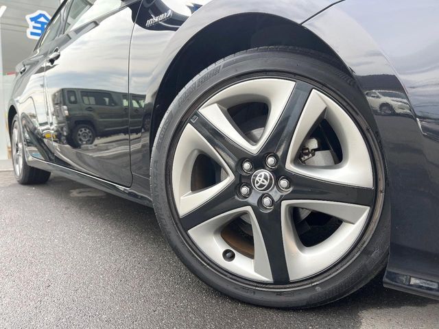 TOYOTA PRIUS 2019 Image 31