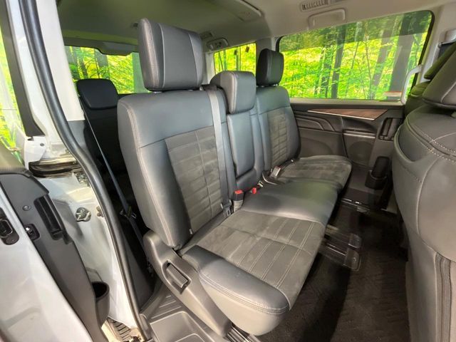 MITSUBISHI DELICA D:5 4WD 2023 Image 31