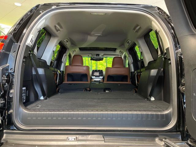 TOYOTA LANDCRUISER PRADO 2022 Image 31