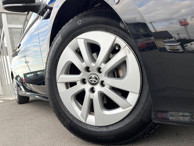 TOYOTA PRIUS 2017 Image 31