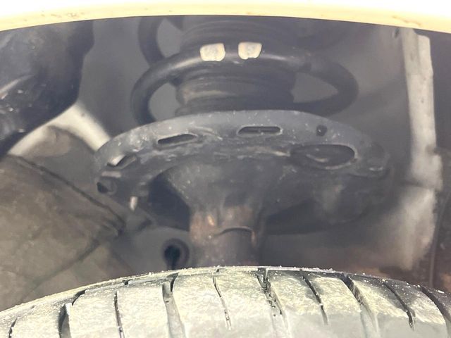 TOYOTA ESQUIRE HYBRID 2019 Image 31