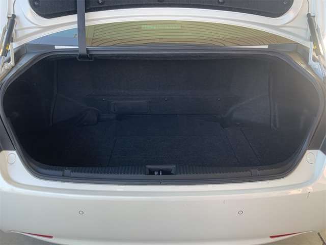 TOYOTA CROWN SEDAN HYBRID 2016 Image 31