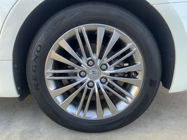 TOYOTA CROWN SEDAN HYBRID 2016 Image 31