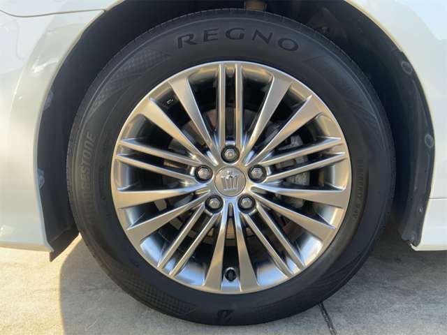 TOYOTA CROWN SEDAN HYBRID 2016 Image 31