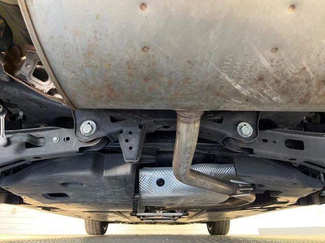 TOYOTA PRIUS 2019 Image 31