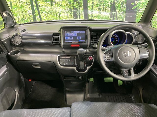 HONDA N BOX CUSTOM 2013 Image 31