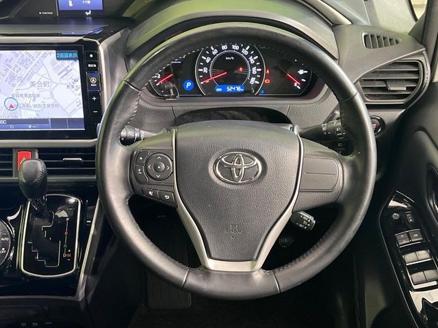 TOYOTA VOXY 2021 Image 31