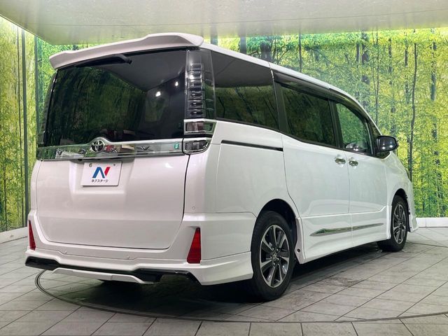 TOYOTA VOXY 2021 Image 31