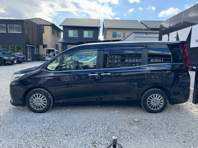 TOYOTA ESQUIRE HYBRID 2015 Image 31