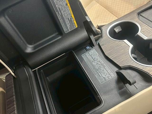 TOYOTA LANDCRUISER WAGON 2023 Image 31