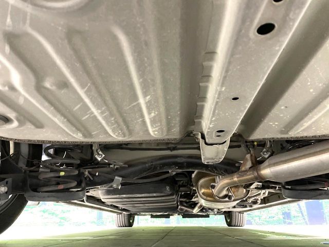 TOYOTA VOXY HYBRID 2019 Image 31