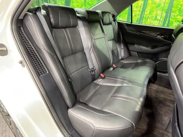 TOYOTA CROWN SEDAN HYBRID 2016 Image 31