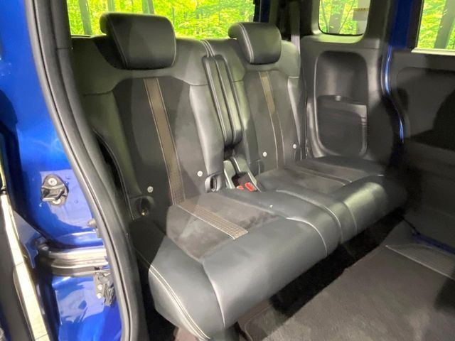 HONDA N BOX CUSTOM 2018 Image 31