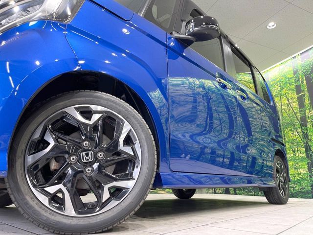 HONDA N BOX CUSTOM 2018 Image 31