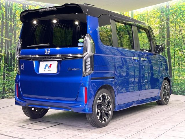 HONDA N BOX CUSTOM 2018 Image 31