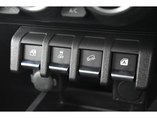 SUZUKI JIMNY 4WD 2023 Image 31