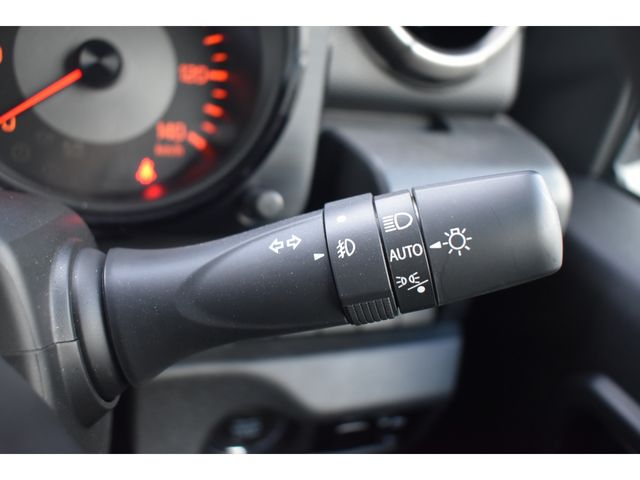 SUZUKI JIMNY 4WD 2023 Image 31