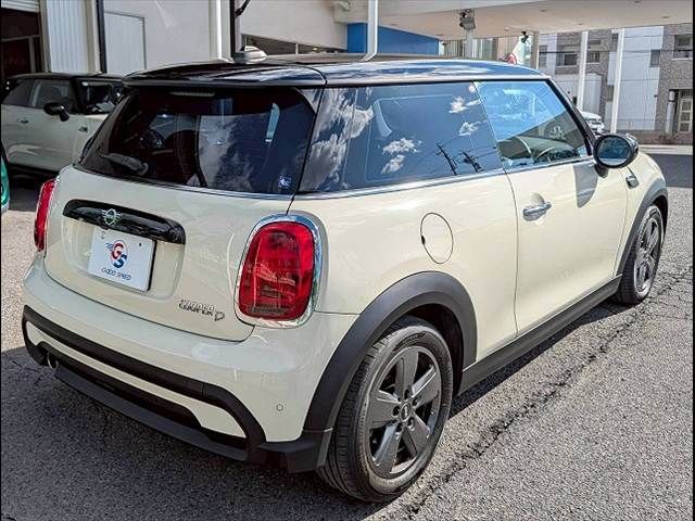 BMW MINI COOPER D 2022 Image 31