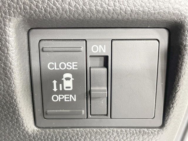 HONDA N BOX CUSTOM 4WD 2021 Image 31