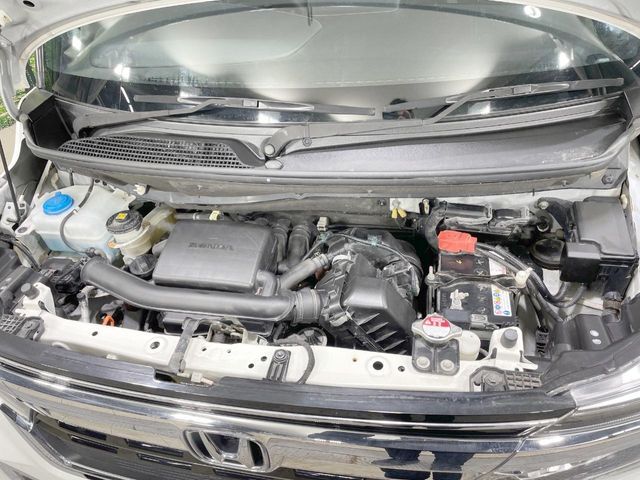 HONDA N BOX CUSTOM 4WD 2021 Image 31