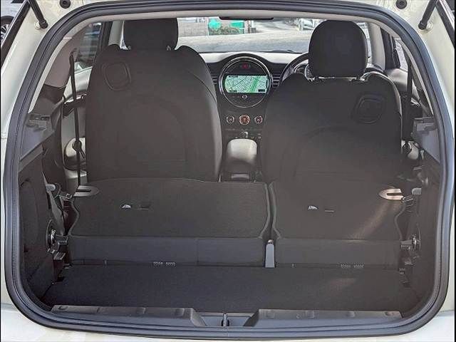 BMW MINI COOPER S 2018 Image 31