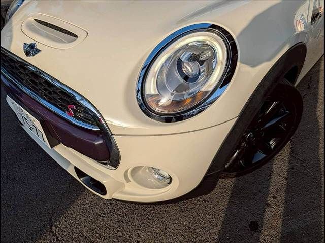 BMW MINI COOPER S 2018 Image 31