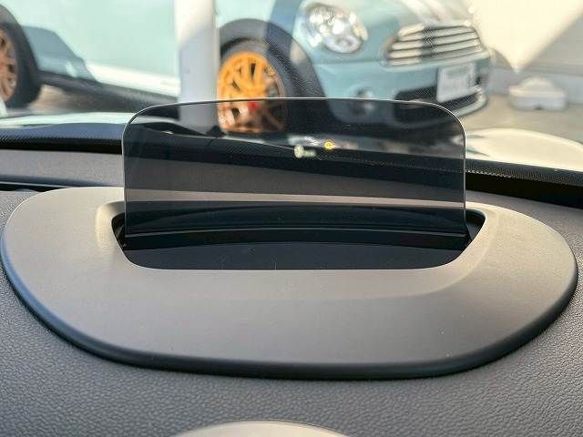 BMW MINI OPEN 2019 Image 31