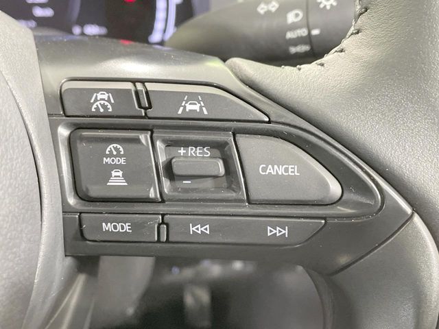 TOYOTA YARIS CROSS HYBRID 2025 Image 31