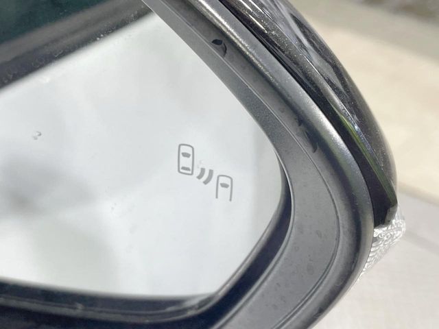 TOYOTA YARIS CROSS HYBRID 2025 Image 31