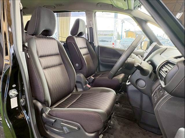 NISSAN SERENA  S-HYBRID 2017 Image 31