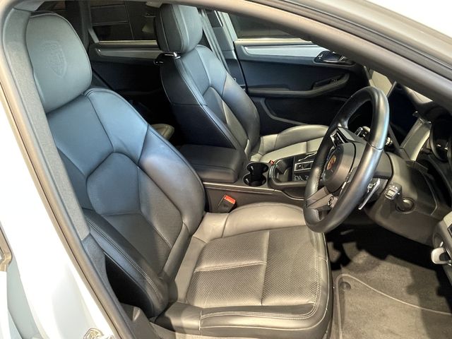 PORSCHE MACAN 2022 Image 31