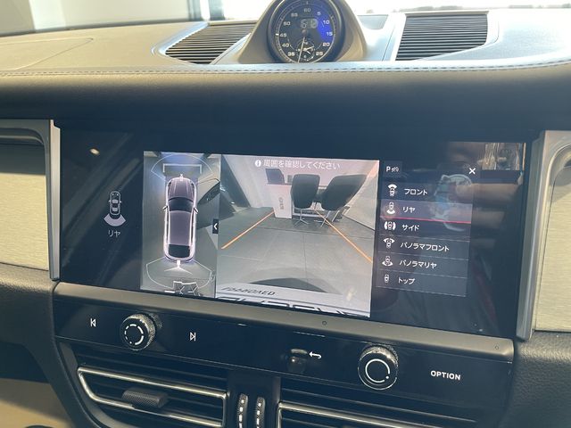 PORSCHE MACAN 2022 Image 31