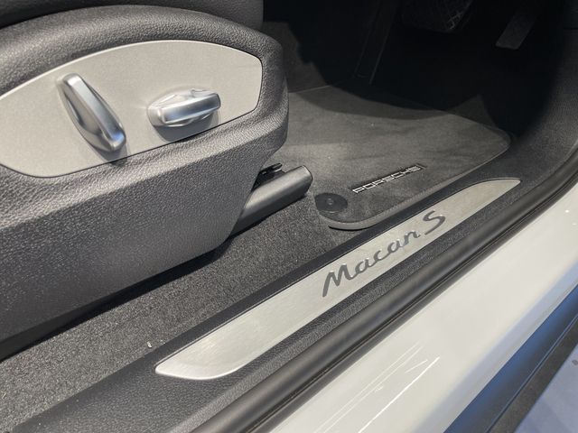 PORSCHE MACAN 2022 Image 31