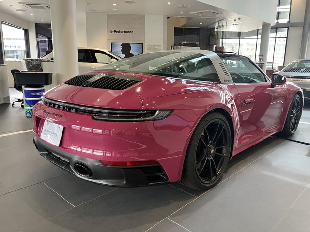 PORSCHE 911 2024 Image 31