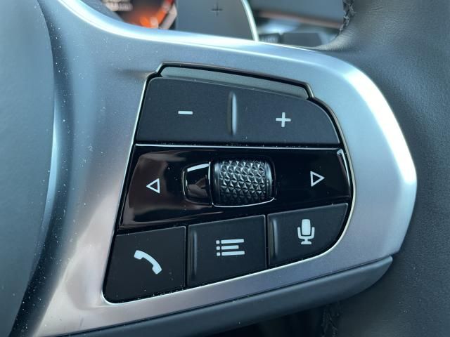 BMW 5SERIES TOURING 2024 Image 31