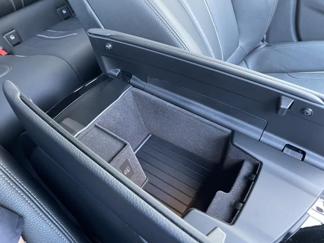 BMW 5SERIES TOURING 2024 Image 31