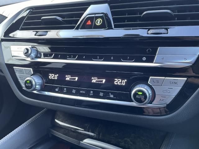 BMW 5SERIES TOURING 2024 Image 31