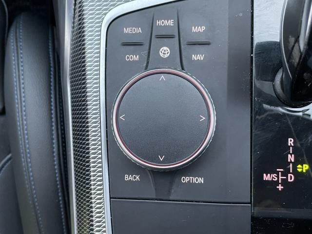 BMW 3SERIES SEDAN 2021 Image 31