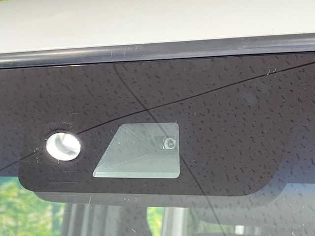 HONDA N BOX CUSTOM 2018 Image 31