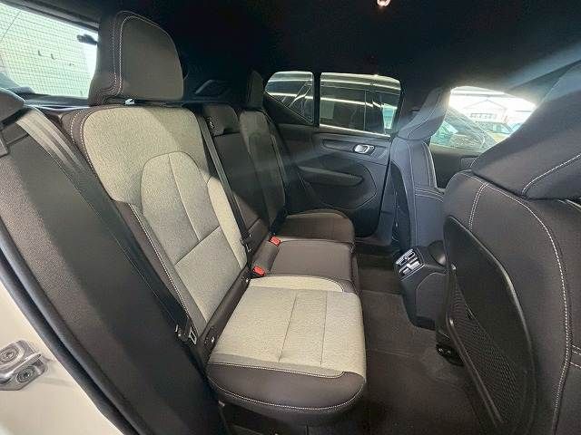 VOLVO XC40 2021 Image 31