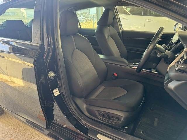 TOYOTA CAMRY HYBRID 2022 Image 31