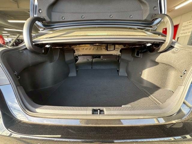 TOYOTA CAMRY HYBRID 2022 Image 31