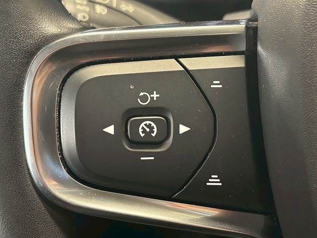 VOLVO XC40 2020 Image 31