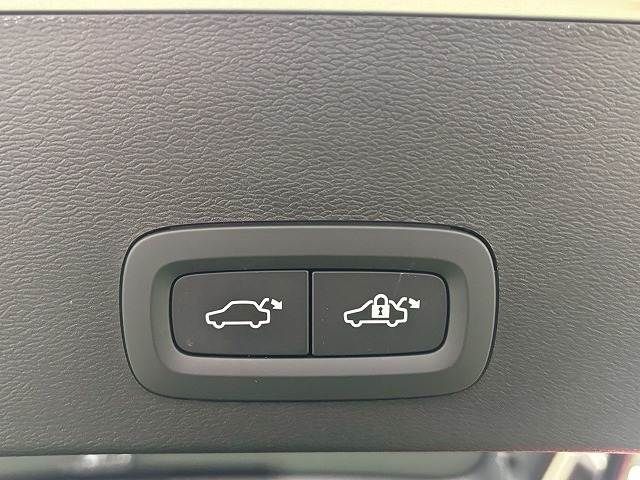 VOLVO XC40 2020 Image 31