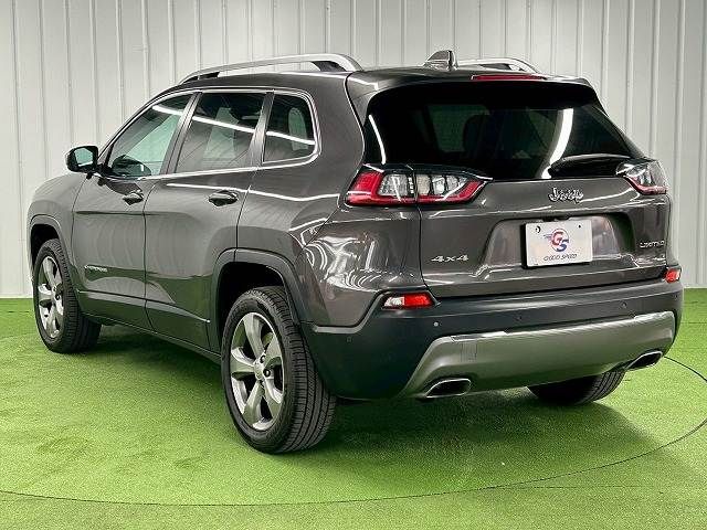 JEEP CHEROKEE 2018 Image 31