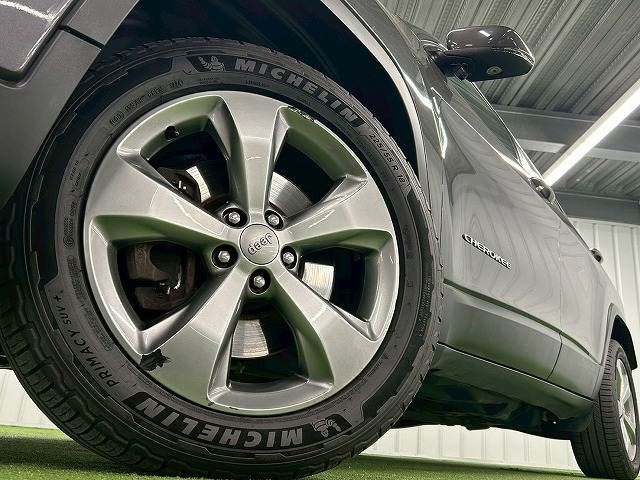 JEEP CHEROKEE 2018 Image 31