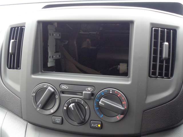 NISSAN NV200 VANETTE VAN 2022 Image 31