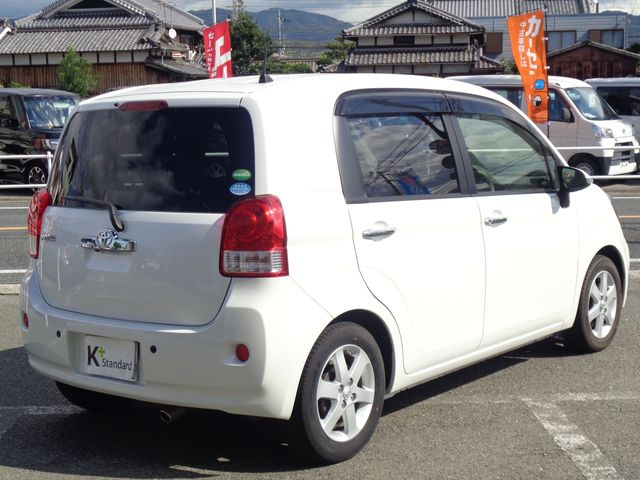 TOYOTA PORTE 2015 Image 31