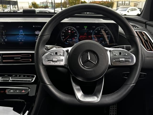 MERCEDES BENZ EQC 2023 Image 31